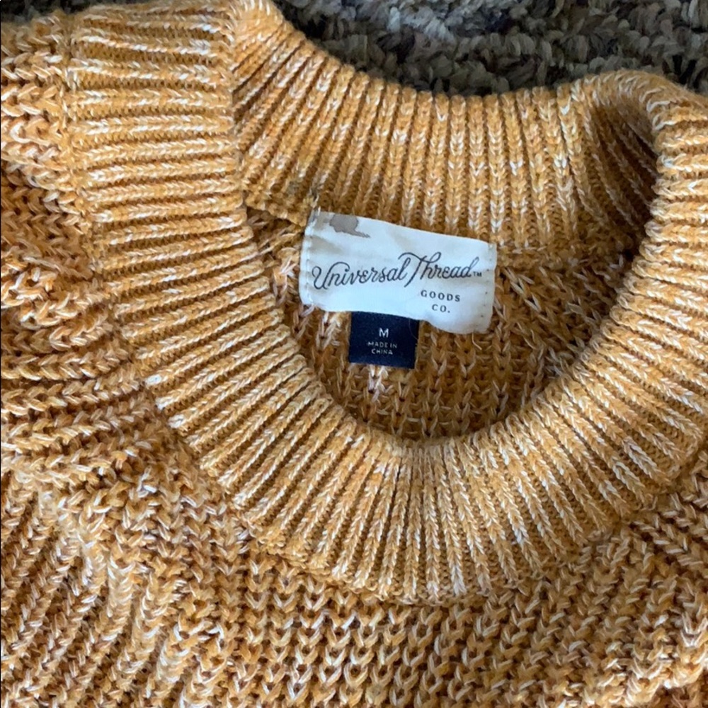 Universal thread sweater - Picture 2 of 4